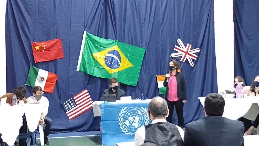 Simulação da ONU - Acordos com responsabilidade Climática.